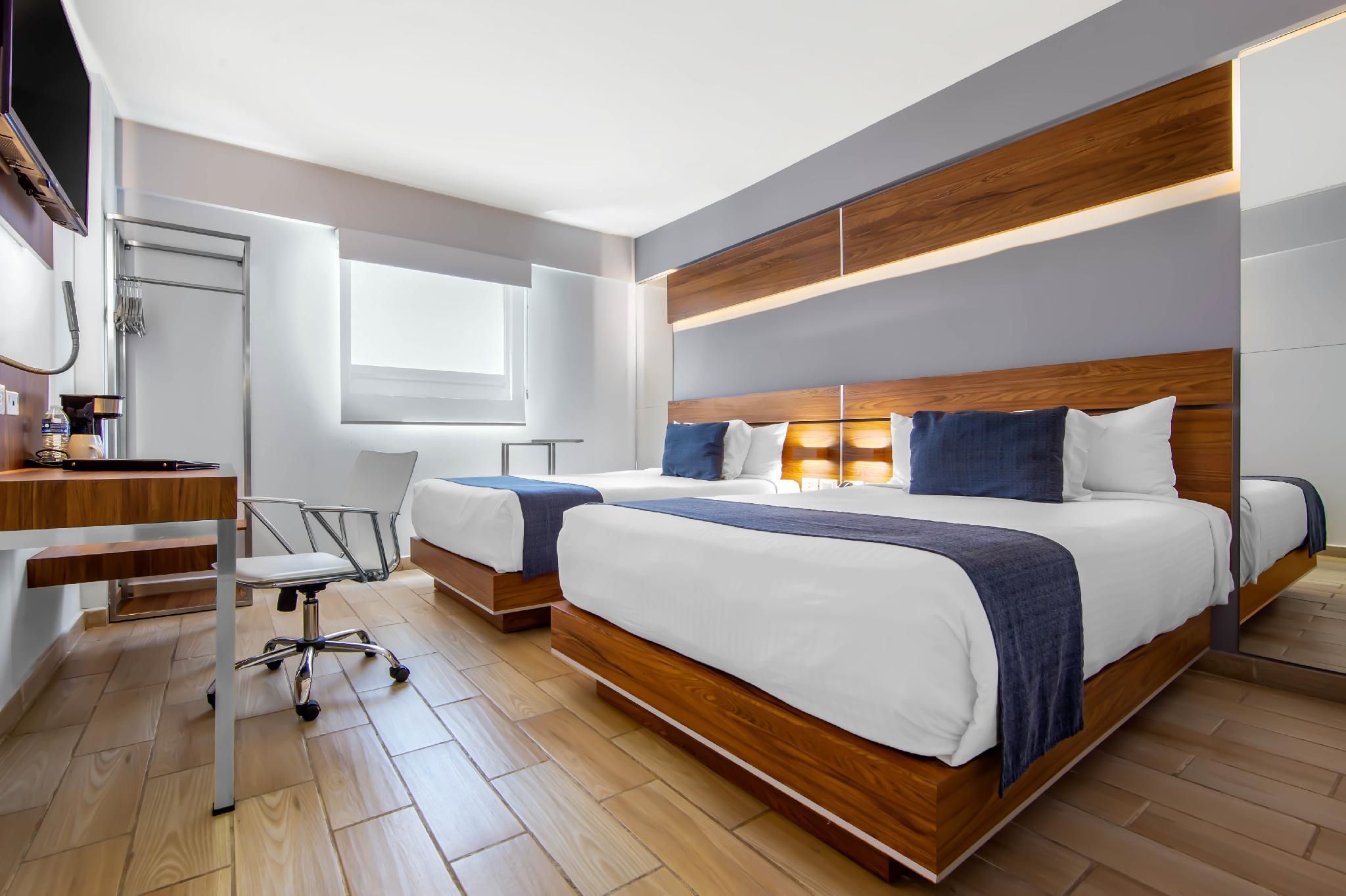 2 Double Beds, Nonsmoking