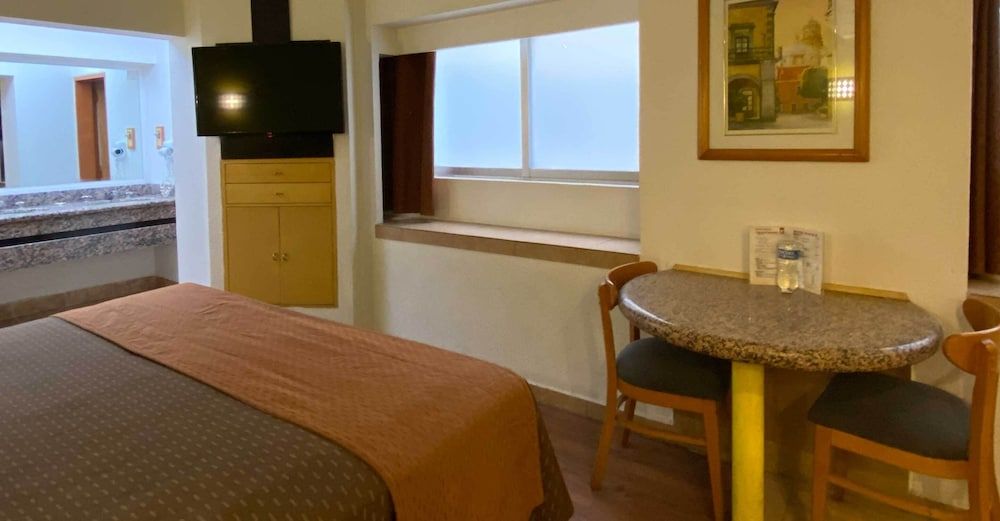 Gran Hotel Villa de Madrid Standard Room, 1 King Bed 16