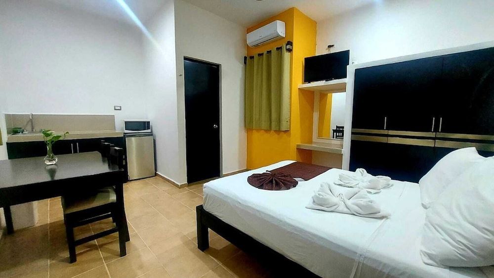Gayser Apartamentos Basic Room 2