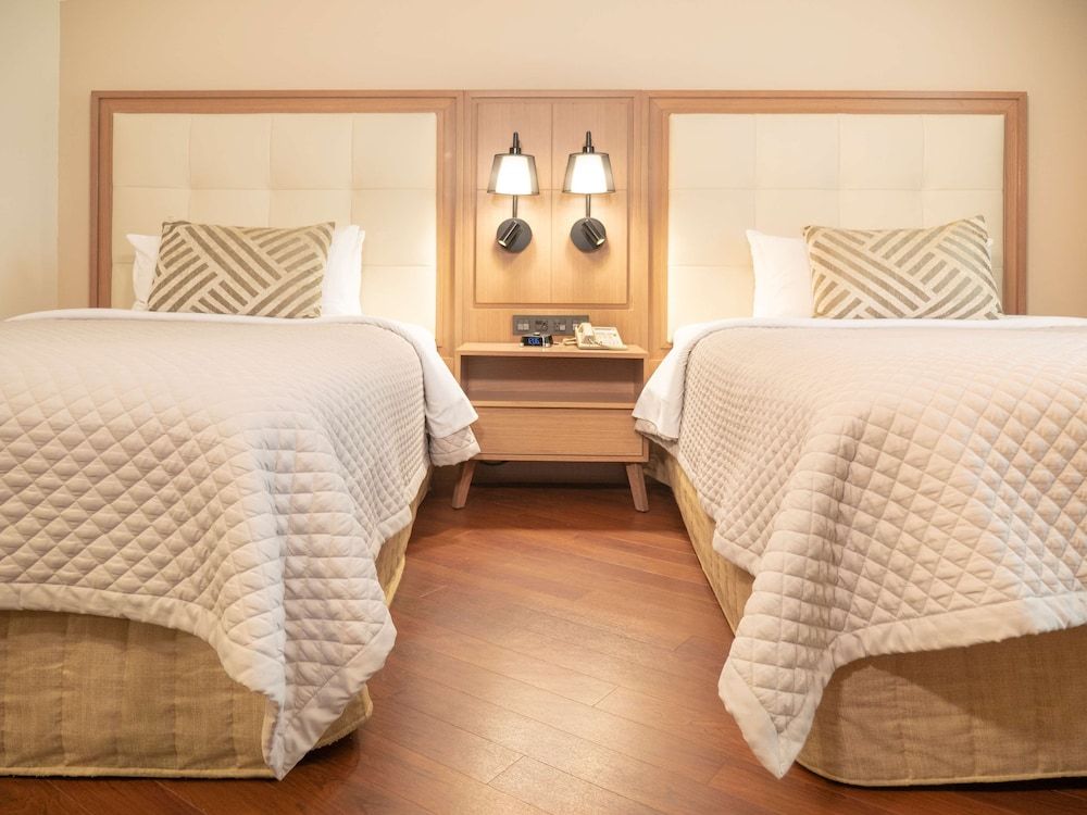 MS Milenium Monterrey, Curio Collection by Hilton