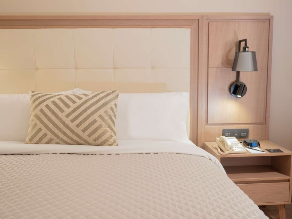 MS Milenium Monterrey, Curio Collection by Hilton