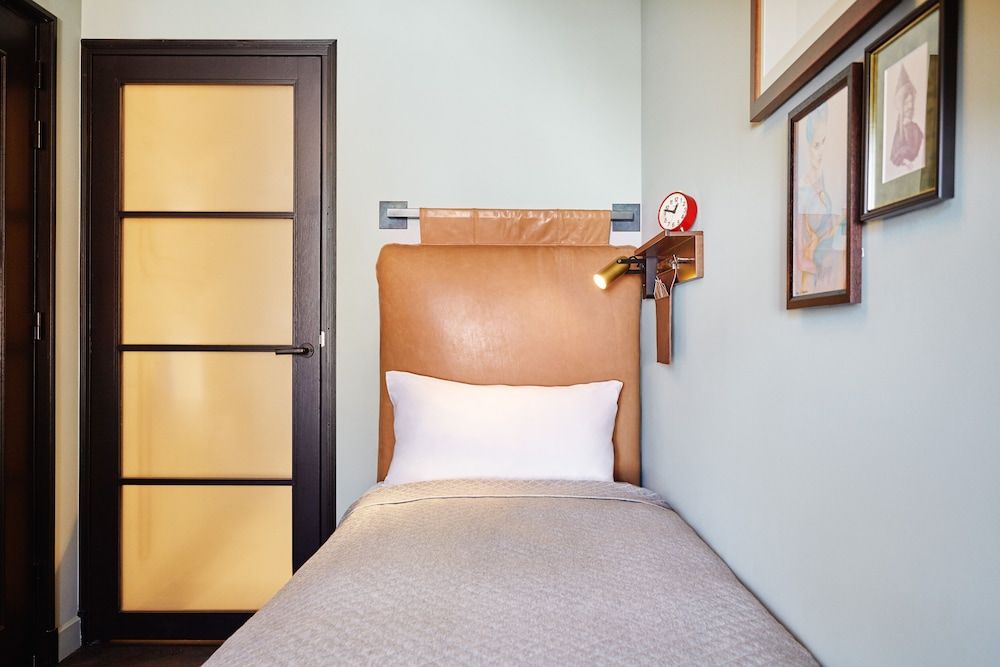 The Hoxton, Amsterdam Economy Twin Room