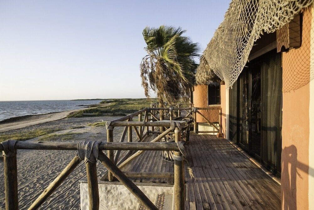 Hotel Villas Mar y Arena Cabin, Beachfront 2