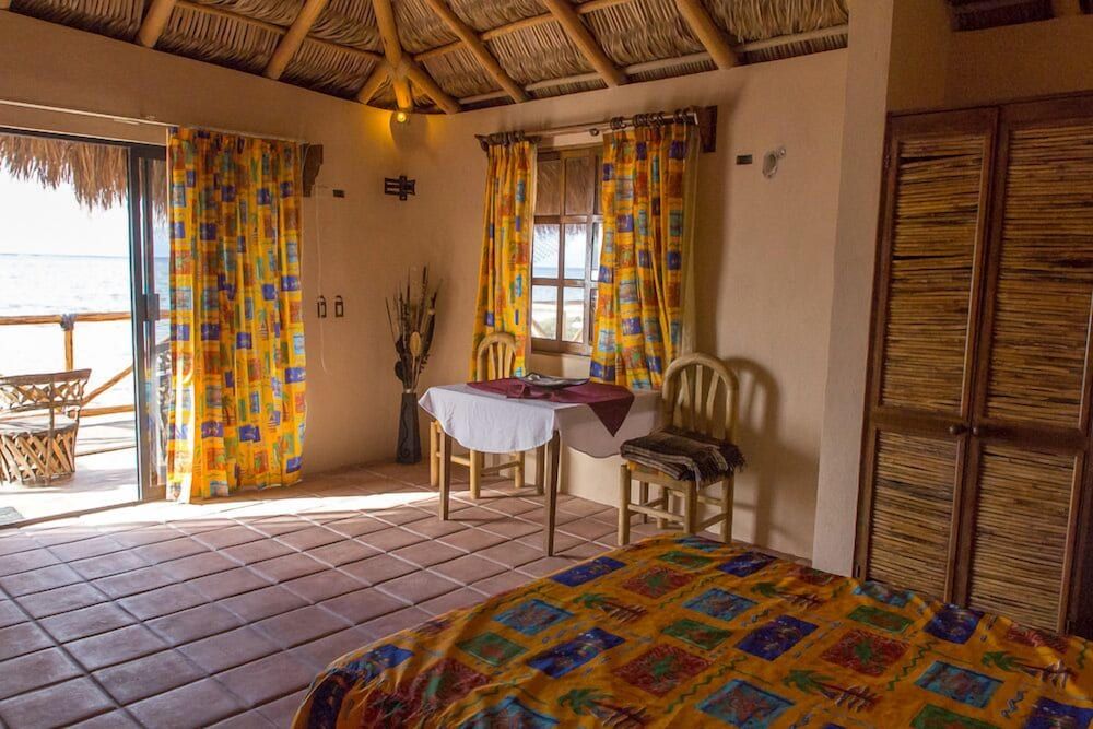 Hotel Villas Mar y Arena Cabin, Beachfront 3