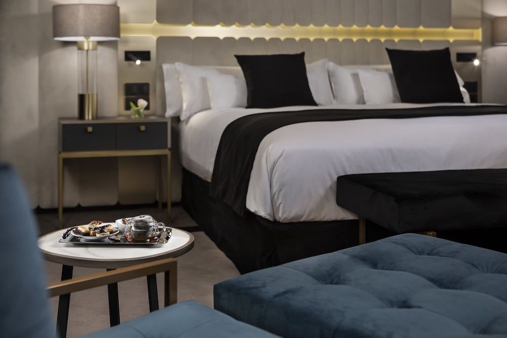 undefined Melia Castilla 9