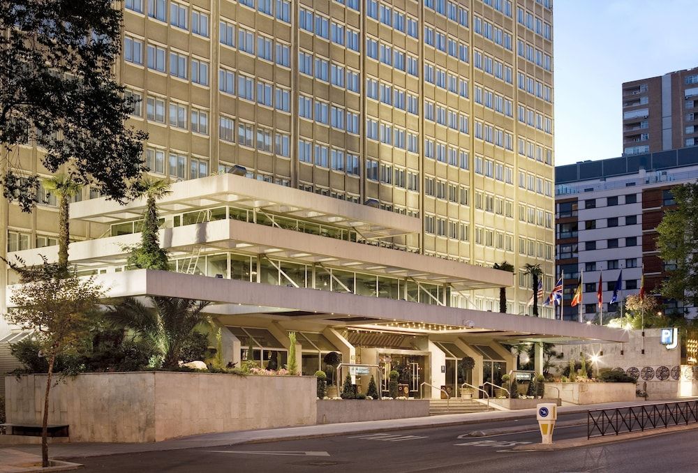 undefined Melia Castilla 2