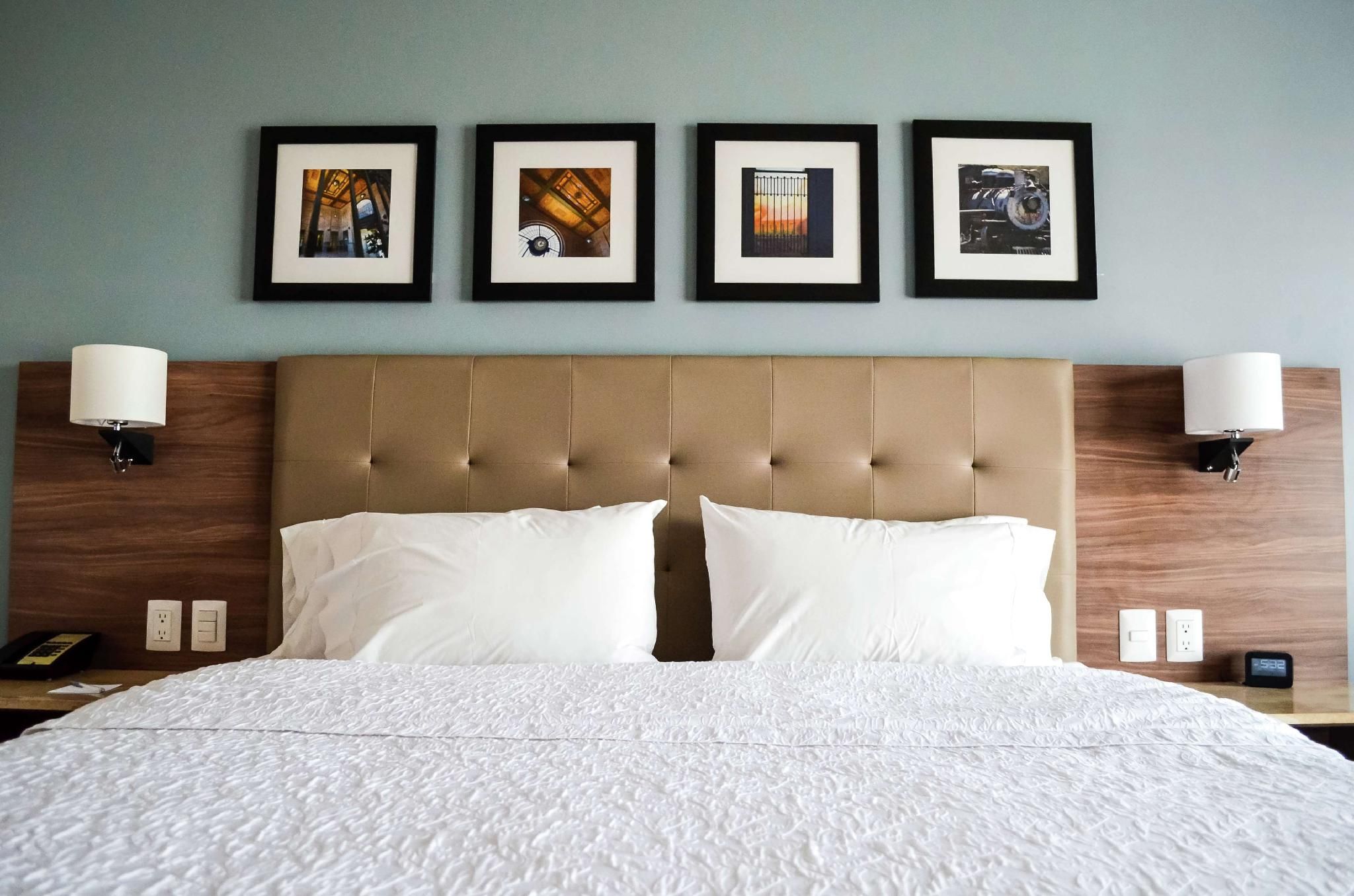 King and Sofa Bed Room