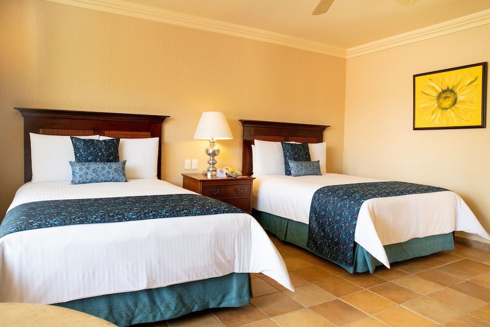 Elite Room, 2 Double Beds, Garden View