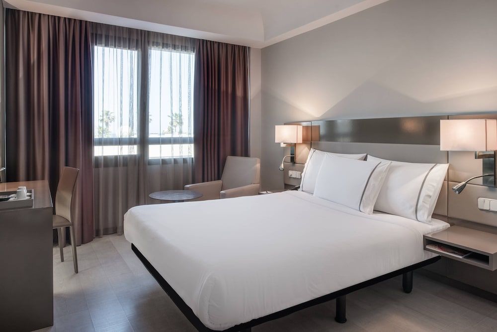 Standard Room, 1 Queen Bed