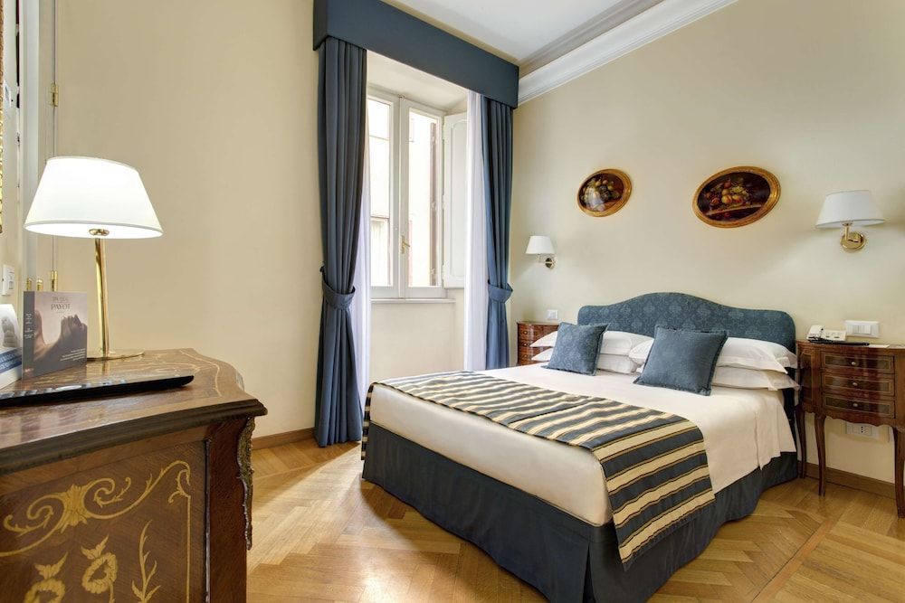 Golden Tulip Rome Piram Standard Room, 1 Double Bed 3
