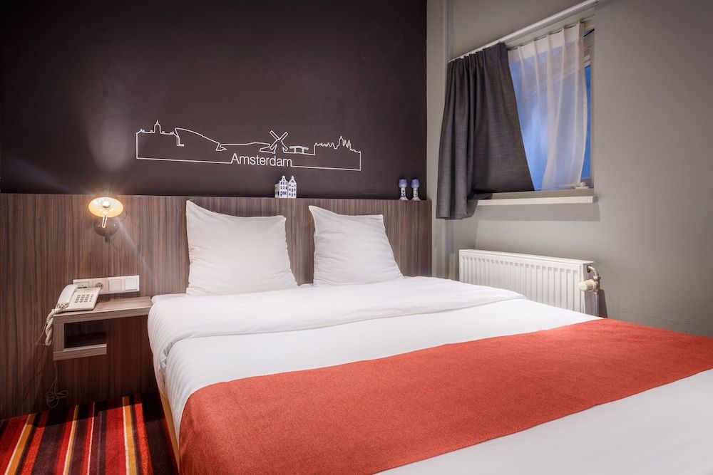 Hotel Mozart Standard Triple Room 2