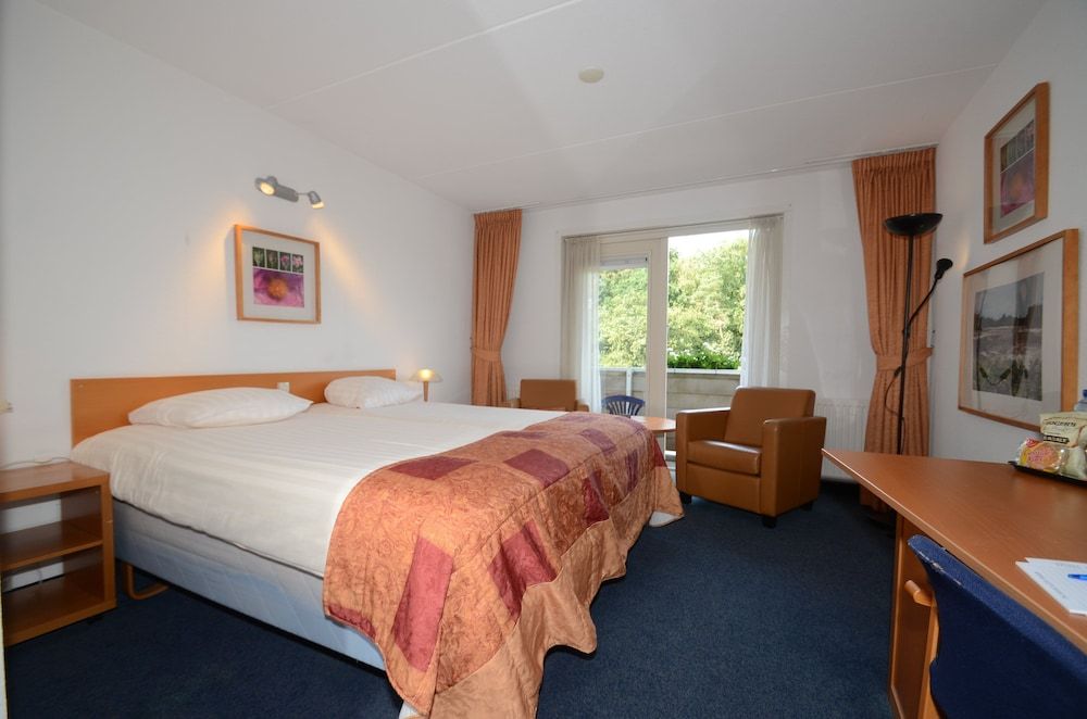 Fletcher Hotel - Restaurant De Zeegser Duinen