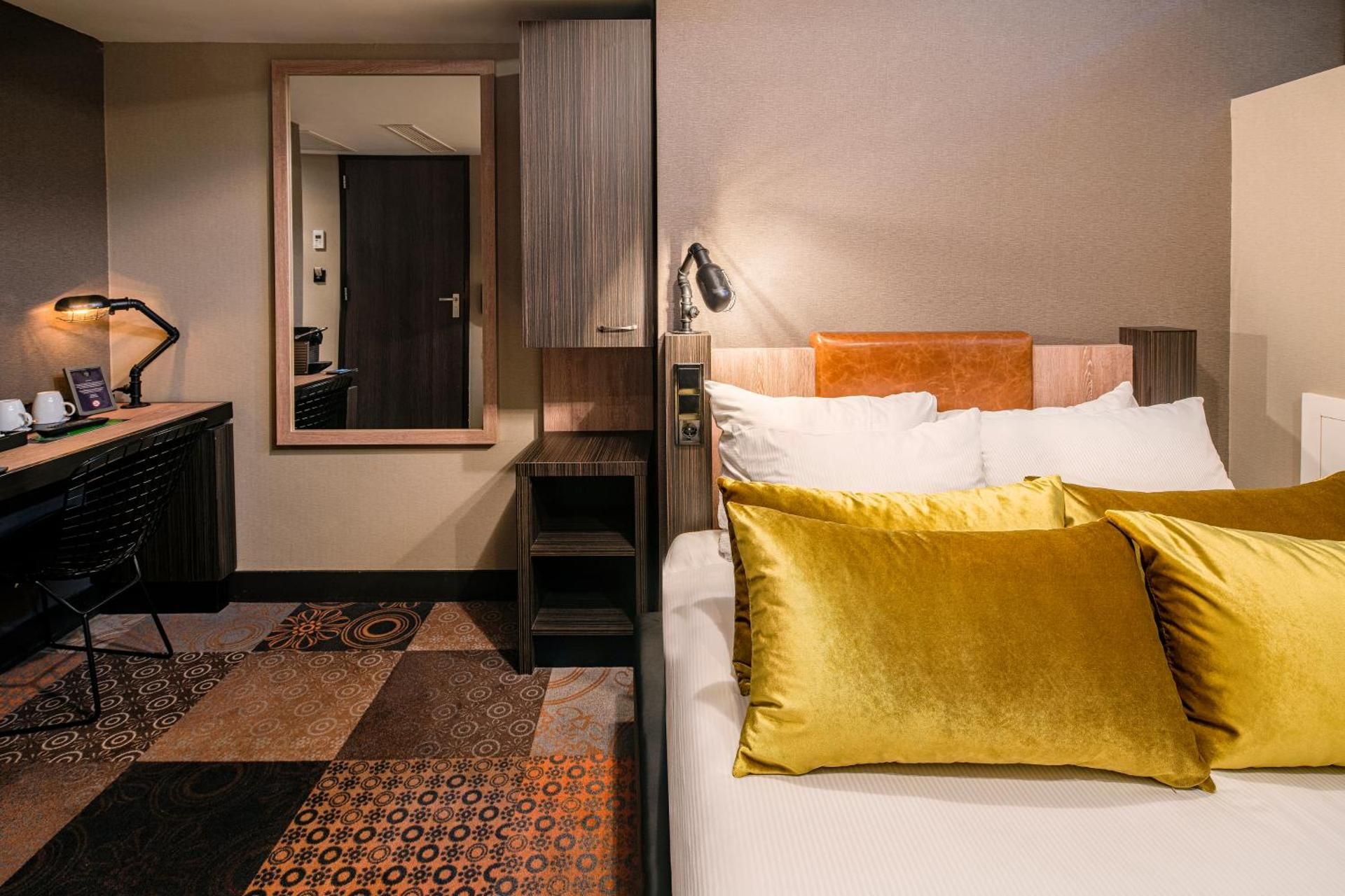 Budget Double Room - Souterrain