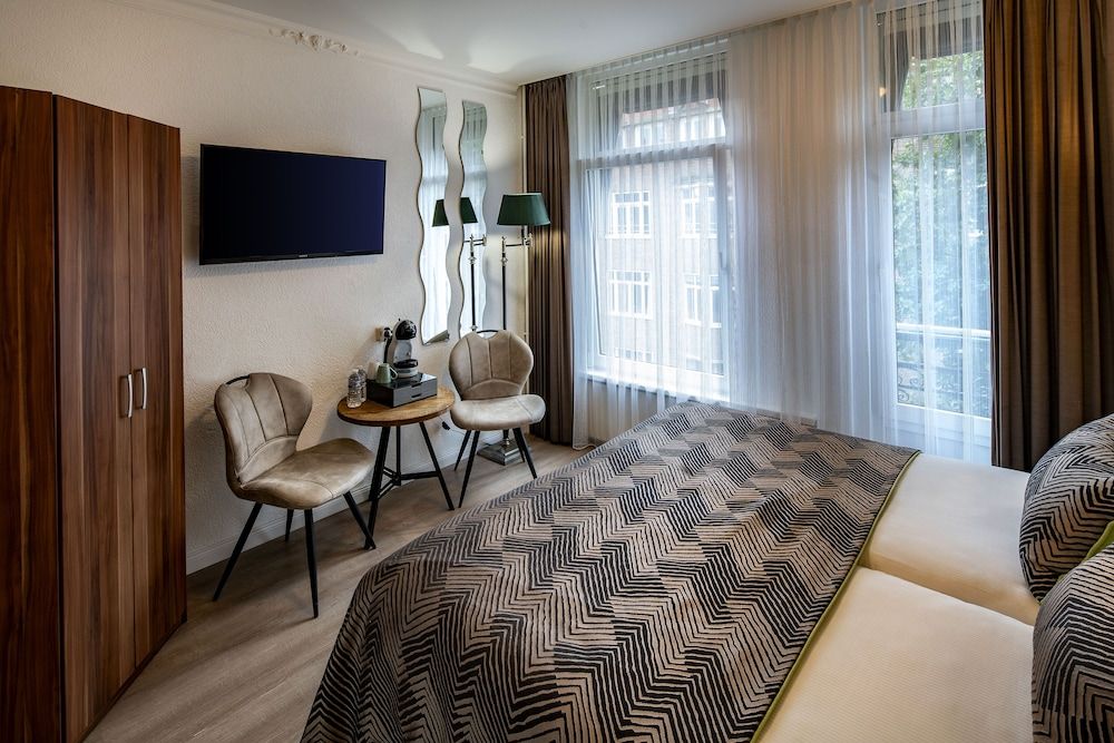 Hotel Jupiter Comfort Double or Twin Room 25