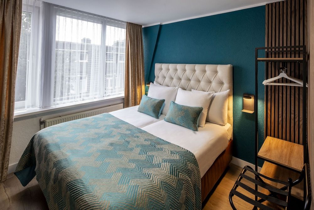 Hotel Jupiter Comfort Double or Twin Room 2