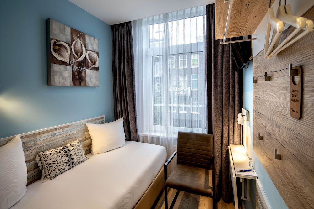 undefined Hotel Jupiter 3