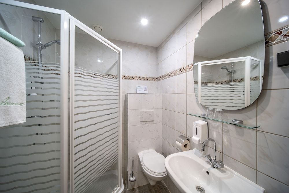 Hotel Jupiter Comfort Double or Twin Room 20