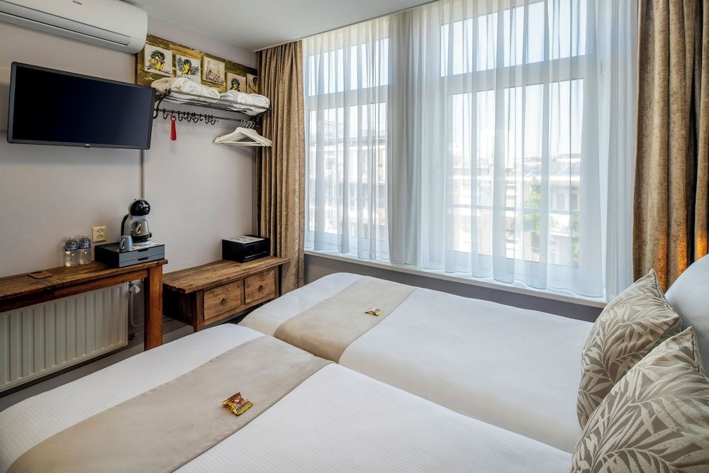 Hotel Jupiter Comfort Double or Twin Room 17