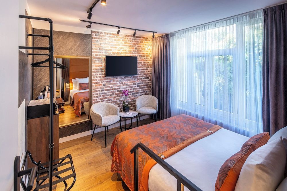 undefined Hotel Jupiter