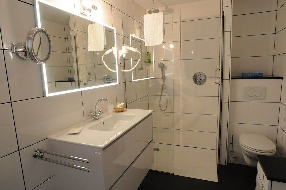 Hotel De Gulden Waagen Junior Suite, 2 Twin Beds, Bathtub 6