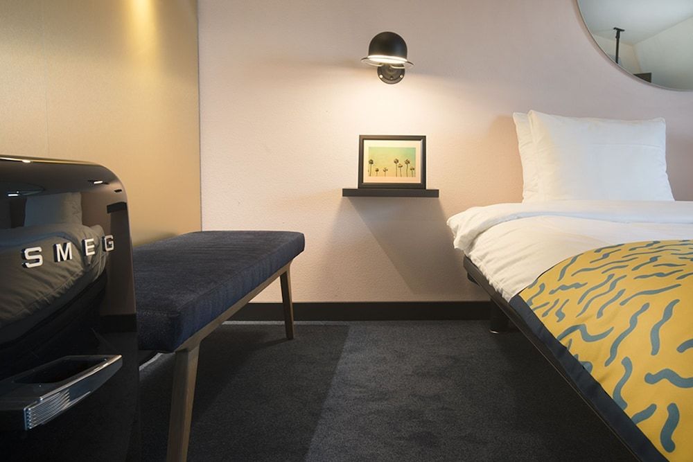 undefined Hotel The Dutch 2