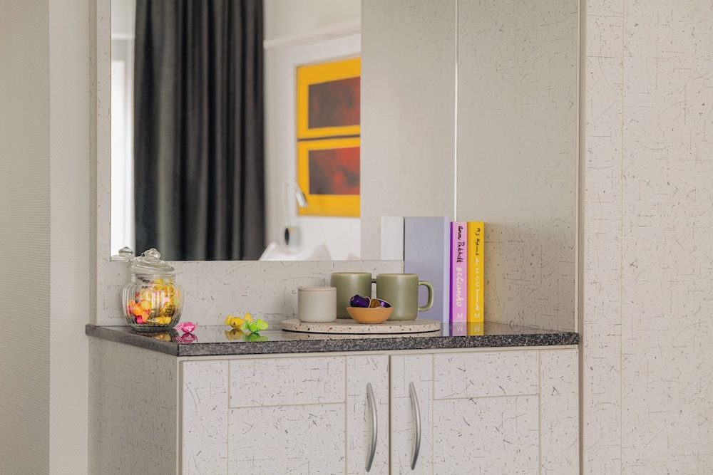 Leonardo Hotel Hengelo City Center Superior Room, 1 King Bed 3