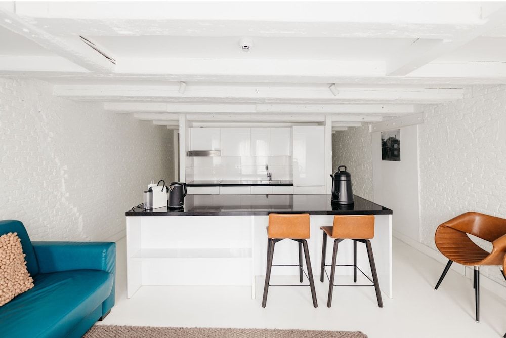 YAYS Amsterdam Salthouse Canal by Numa L1 Bedroom Apartment,Sofa Bed,Canal view 5