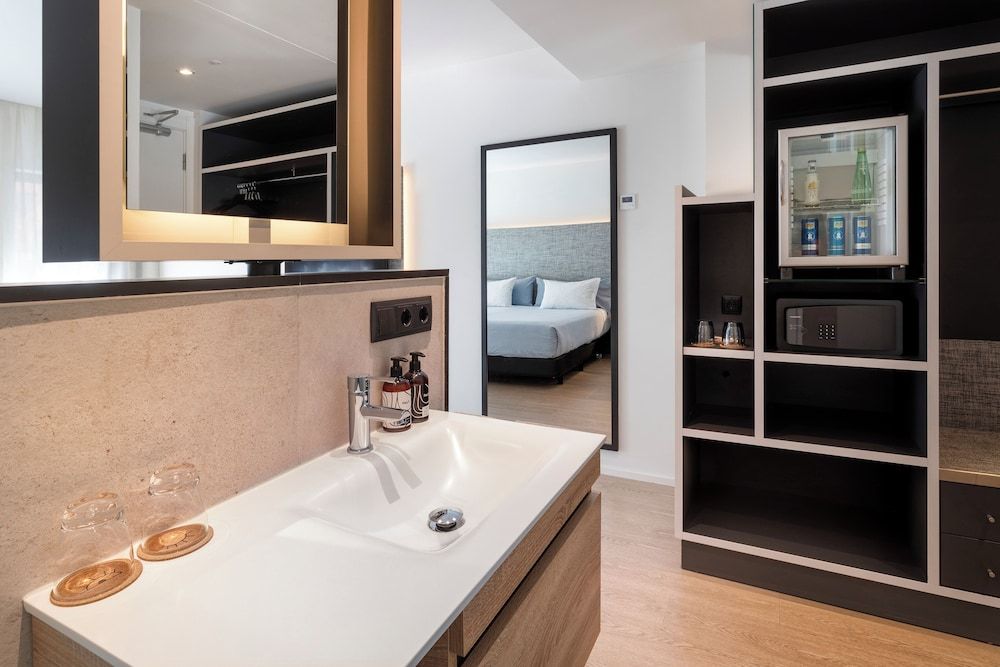 INNSiDE by Meliá Zaragoza Innside, Room, City View 8