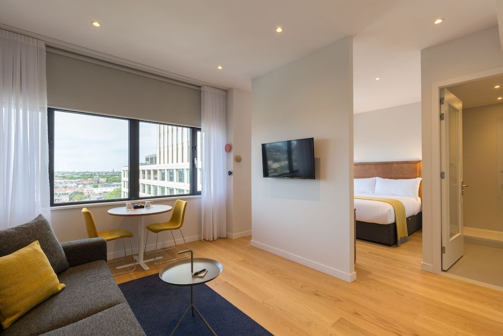 undefined PREMIER SUITES PLUS Rotterdam 8