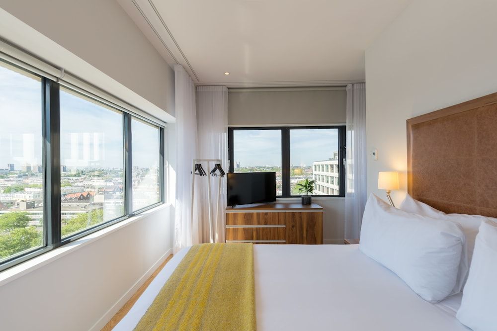 undefined PREMIER SUITES PLUS Rotterdam 4