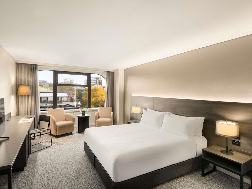 The Sydney Boulevard Hotel