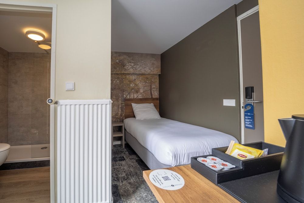 Fletcher Hotel - Restaurant Erica Single Room