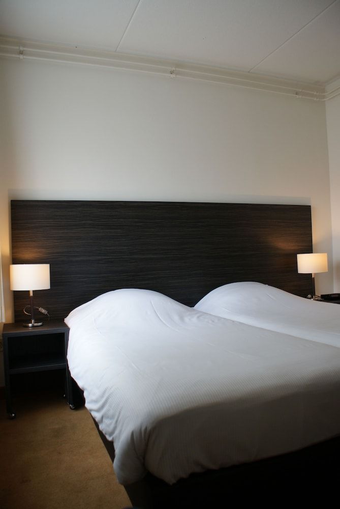 Fletcher Hotel - Restaurant De Eese - Giethoorn Comfort tweepersoonskamer met Douche 2