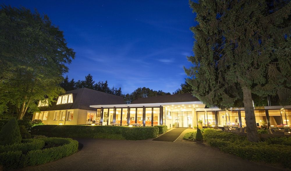 Front of property - evening/night