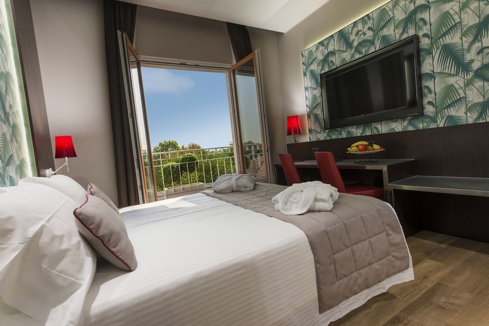 undefined Hotel Manin 5