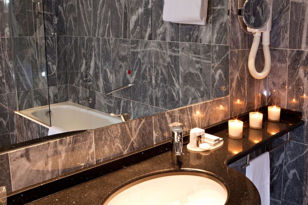 Hotel Manin Standard Double or Twin Room 4