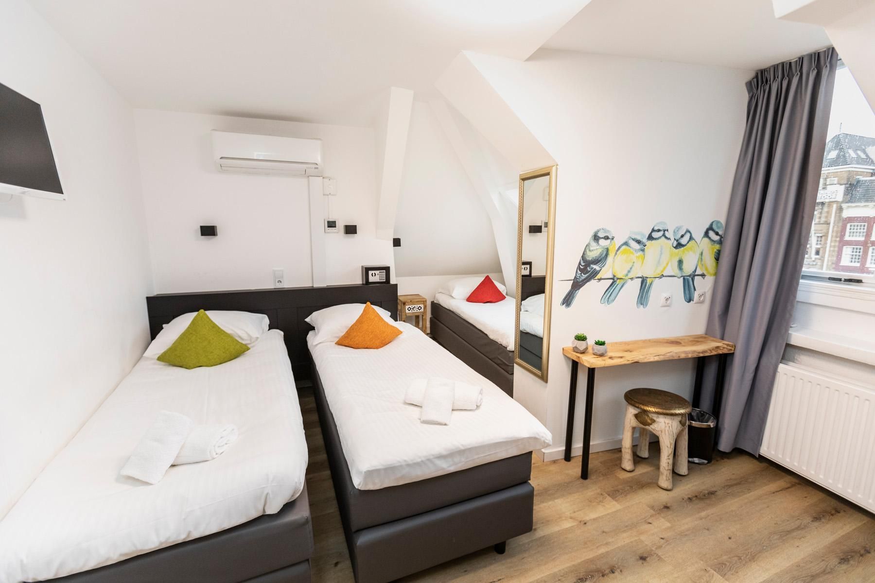 undefined Hotel Pagi 6