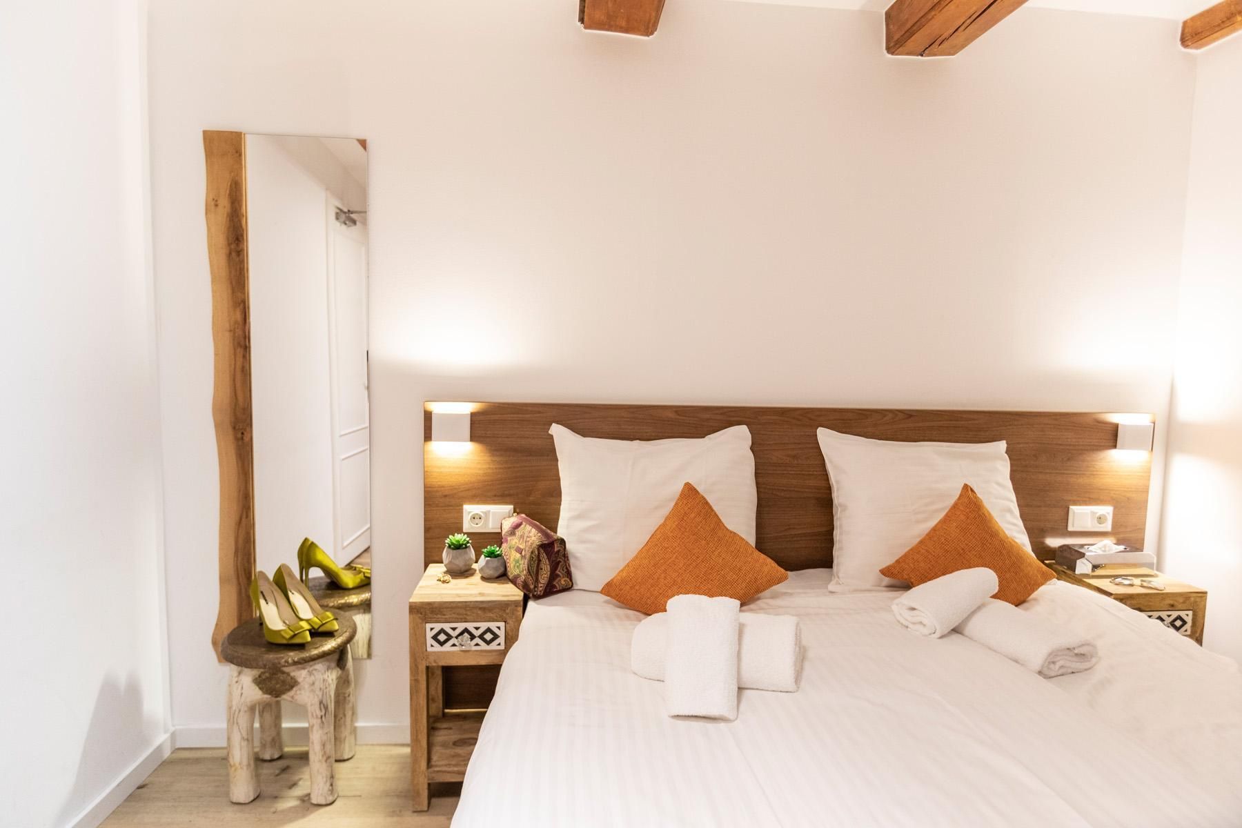 undefined Hotel Pagi 7