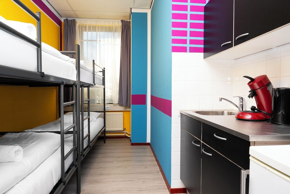 undefined Amsterdam Teleport Hotel 3
