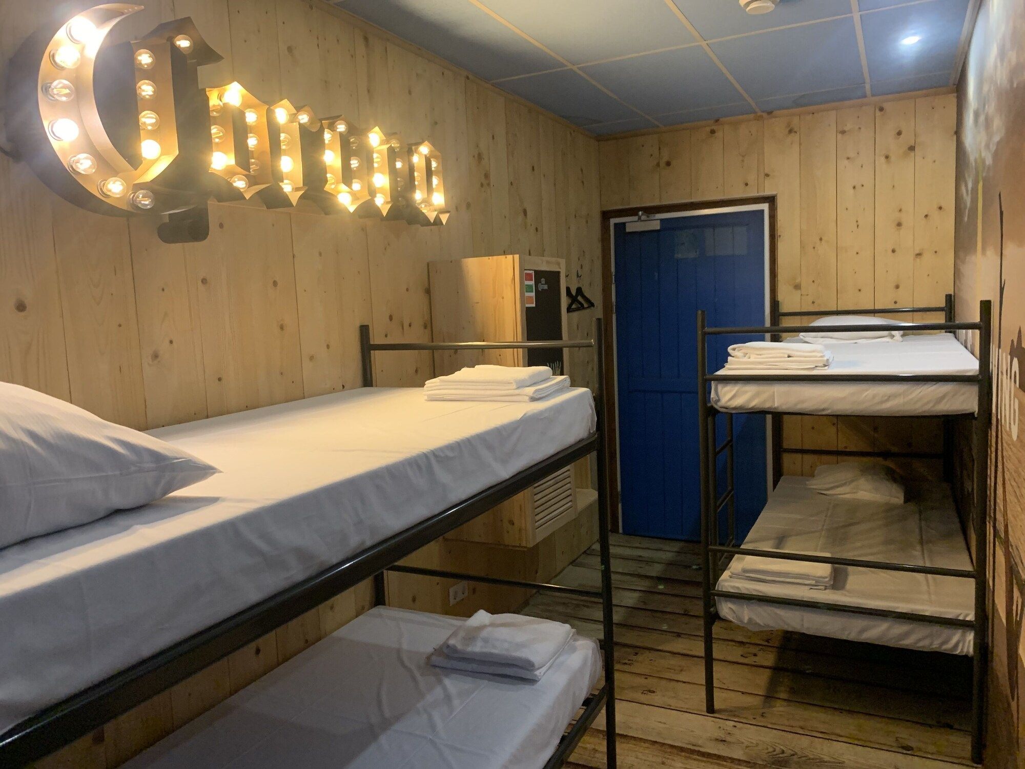 undefined Amsterdam Teleport Hotel 3