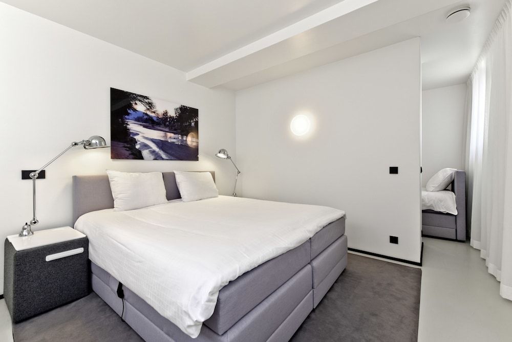 Family Suite (XL)