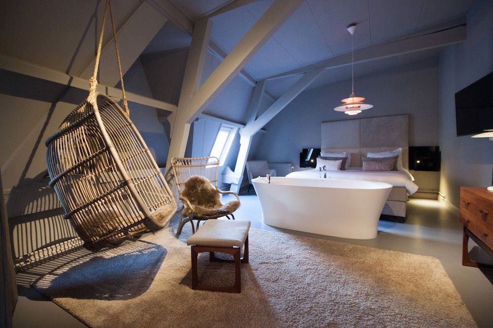 Boutiquehotel Staats Royal Suite, 1 King Bed, Bathtub, City View