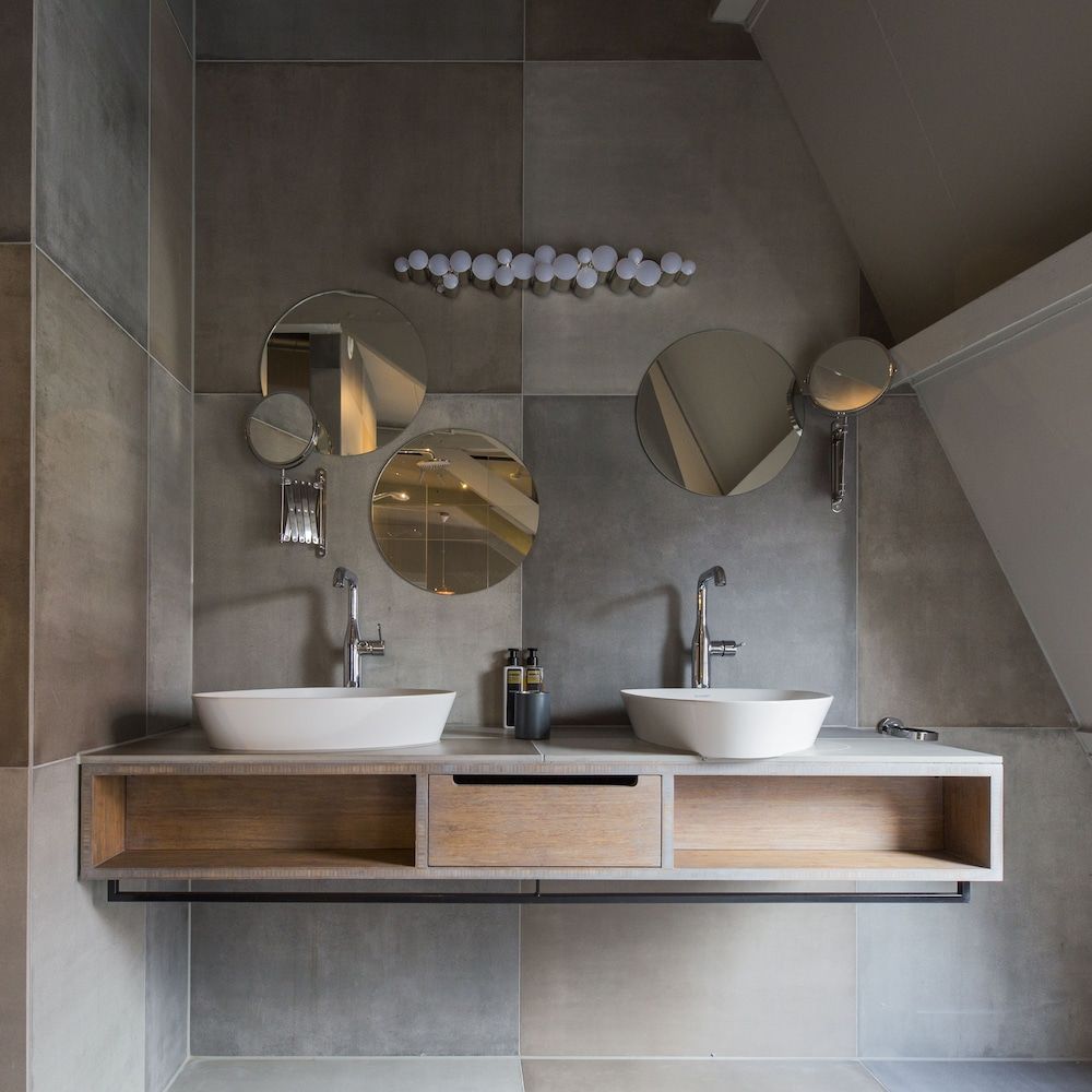 Boutiquehotel Staats Royal Suite, 1 King Bed, Bathtub, City View 2