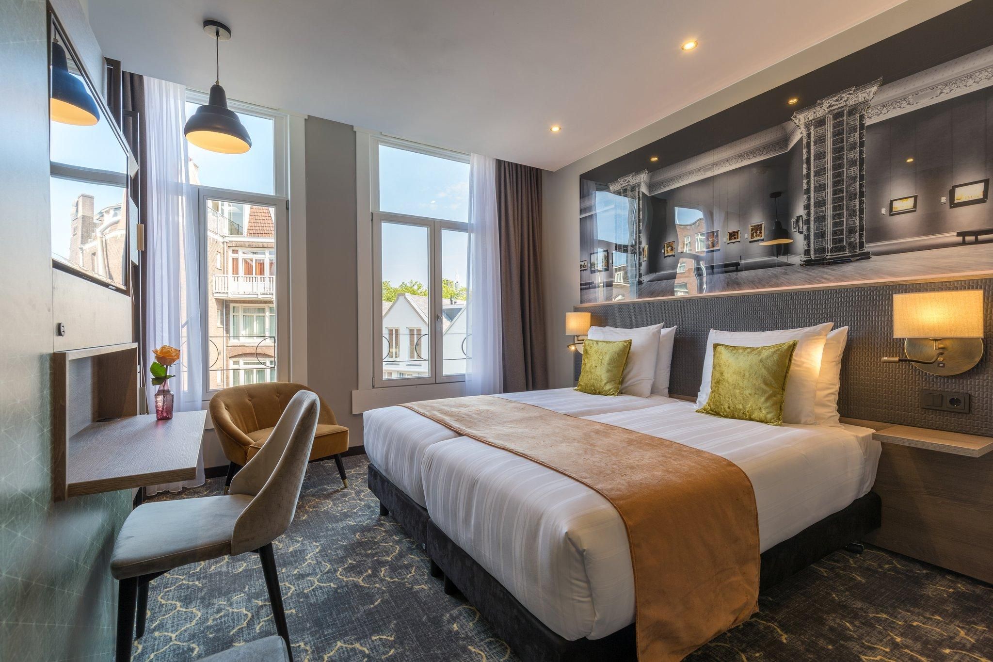 Deluxe Room 1 Twin Bed