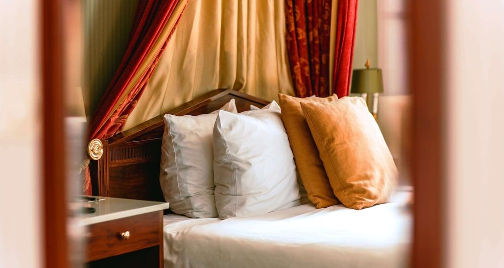 Grand Hotel Karel V Standard Room, 1 Double Bed, Non Smoking