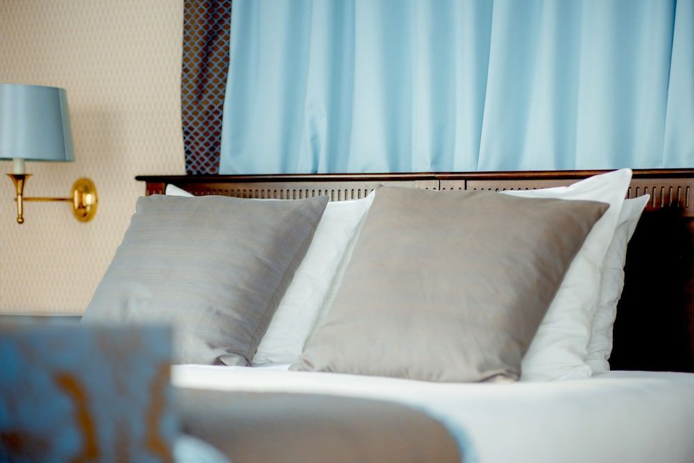 Grand Hotel Karel V Comfort Room, 1 Double Bed, Non Smoking, Bathtub