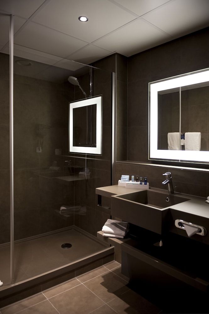 Novotel Amsterdam Schiphol Airport Standard Room, 2 Twin Beds 5