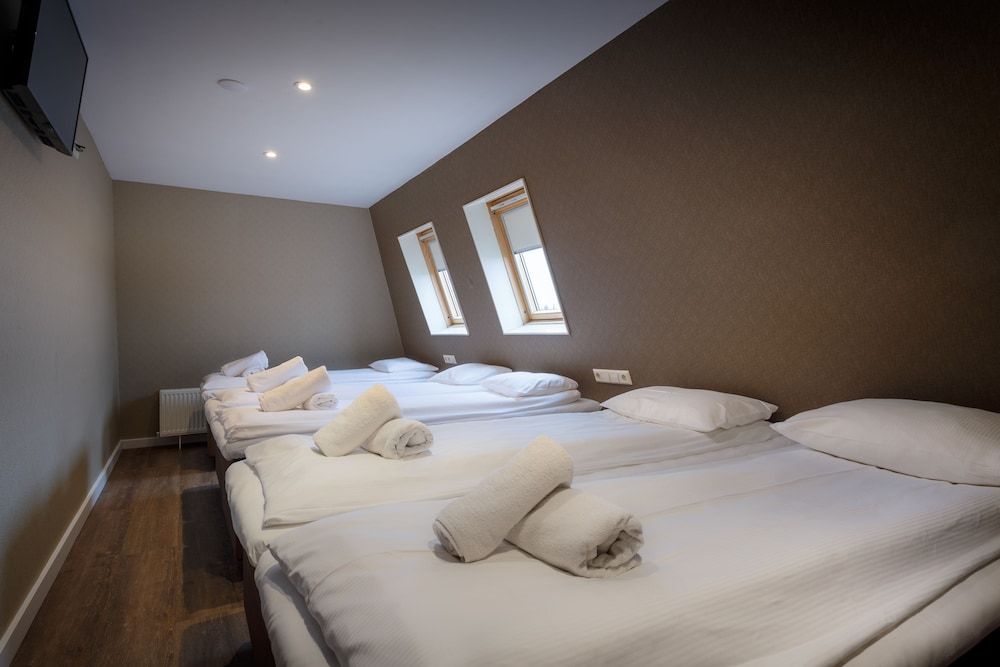 undefined Amsterdam Downtown Hotel 2