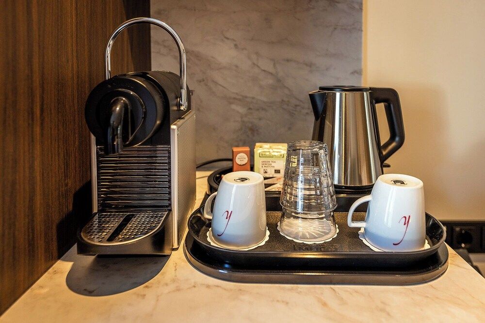 Kasteel De Vanenburg Deluxe Room, 1 King Bed, Bathtub 7