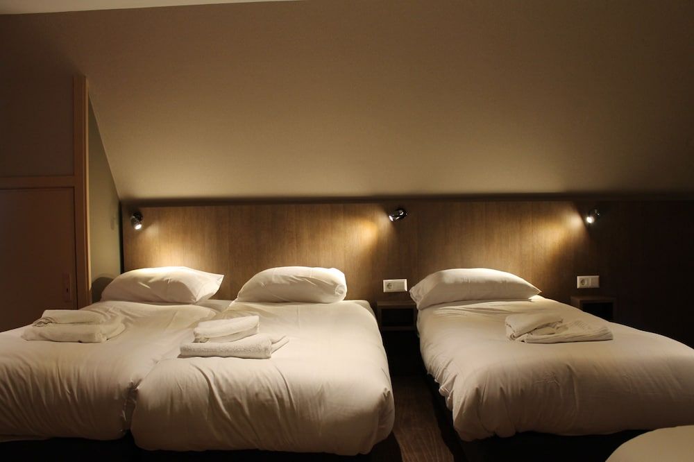 undefined Aston City Hotel 2